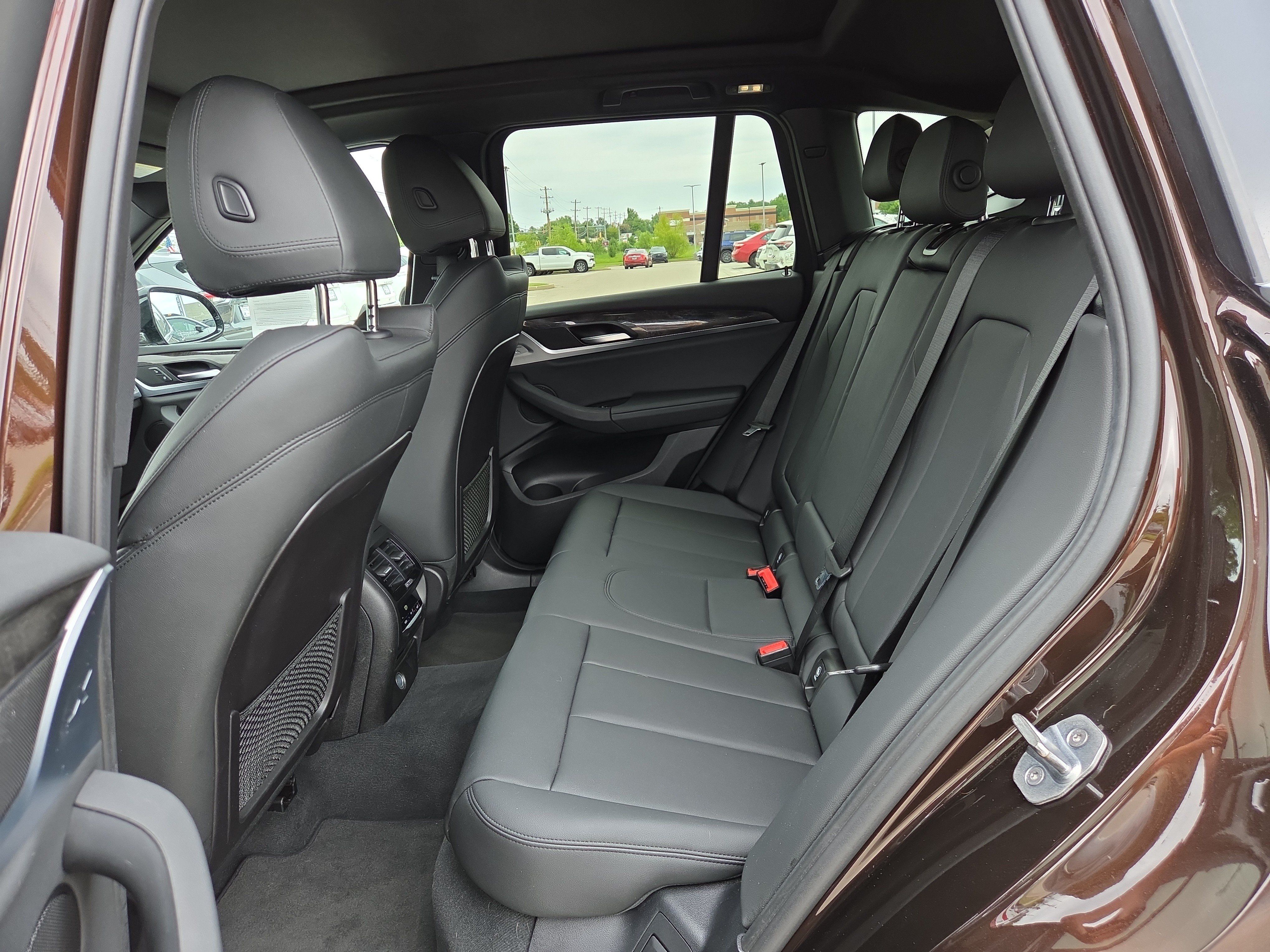 Used 2019 BMW X3 sDrive30i w/ Driving Assistance Package RWD image 11