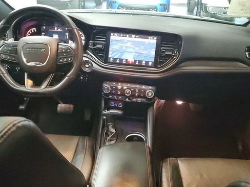 Used 2024 Dodge Durango GT RWD image 12