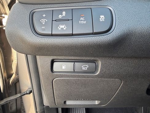 Used 2019 Kia Sorento SX w/ SX Touring Package FWD image 26