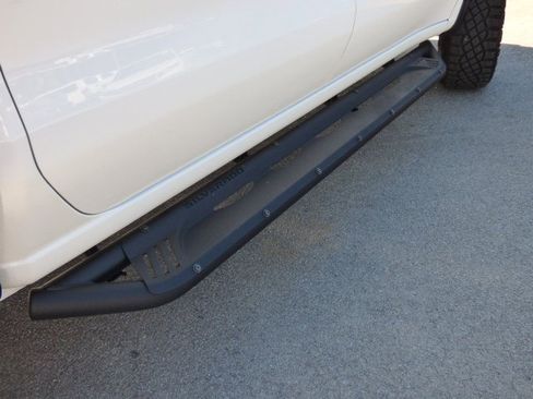 Used 2025 Chevrolet Silverado 1500 ZR2 w/ Technology Package image 11