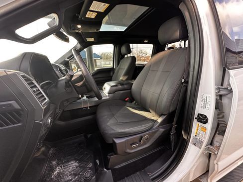 Used 2016 Ford F150 XLT w/ Equipment Group 302A Luxury image 10