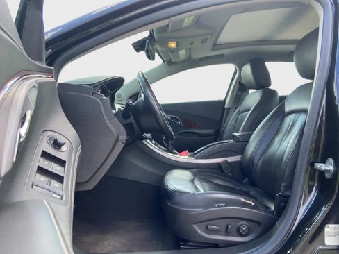 Used 2012 Buick LaCrosse Touring FWD image 12