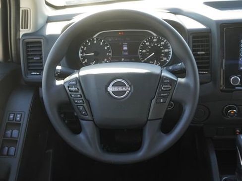 Used 2024 Nissan Frontier S w/ Technology Package RWD image 16