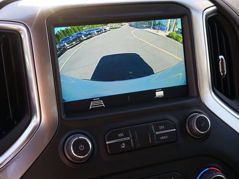 Used 2022 Chevrolet Silverado 1500 LT AWD/4WD image 21