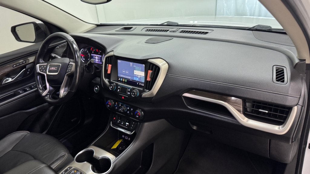 Used 2019 GMC Terrain Denali w/ Driver Alert Package II AWD/4WD image 28