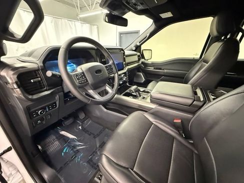 Used 2025 Ford F150 Lariat w/ Equipment Group 502A High AWD/4WD image 12