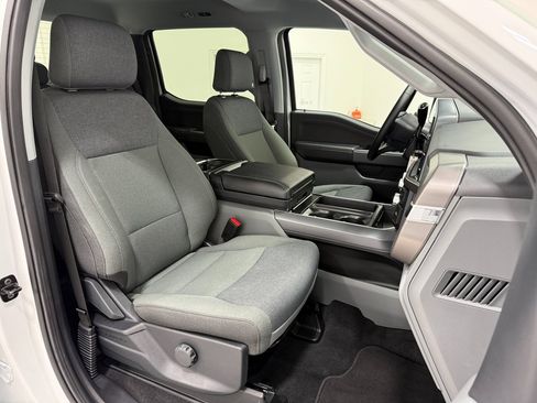 Used 2024 Ford F150 XLT w/ Mobile Office Package image 28