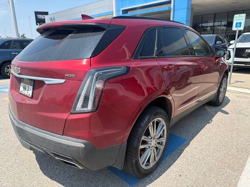 Certified 2025 Cadillac XT5 Sportv w/ LPO, Floor Liner Package AWD/4WD image 4