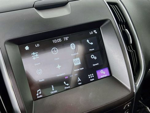 Used 2017 Ford Edge Sport w/ Equipment Group 401A AWD/4WD image 14