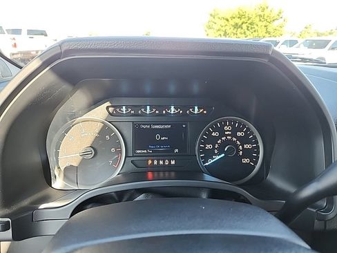 Used 2018 Ford F150 XLT w/ Equipment Group 302A Luxury AWD/4WD image 16