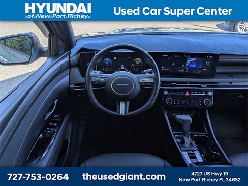 Used 2025 Hyundai Santa Cruz Limited image 20