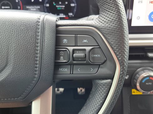 Used 2024 Toyota Tacoma TRD Sport w/ TRD Sport Upgrade Package image 27