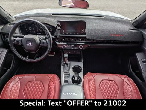 Used 2023 Honda Civic Sport image 13