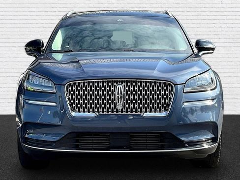 Used 2022 Lincoln Corsair Reserve w/ Elements Package FWD image 2