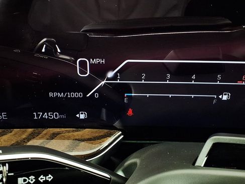 Used 2025 Cadillac Escalade ESV Sport Platinum w/ LPO, Floor Liner Package AWD/4WD image 18