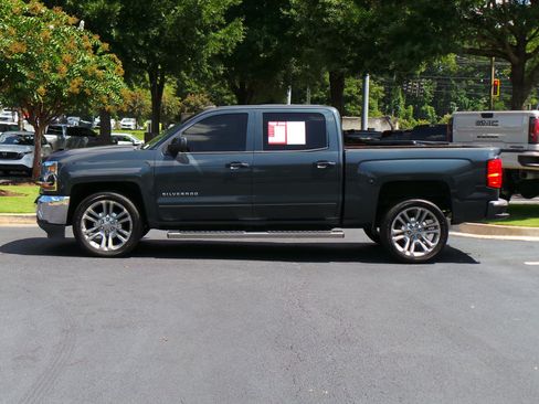 Used 2018 Chevrolet Silverado 1500 LT w/ All Star Edition RWD image 5