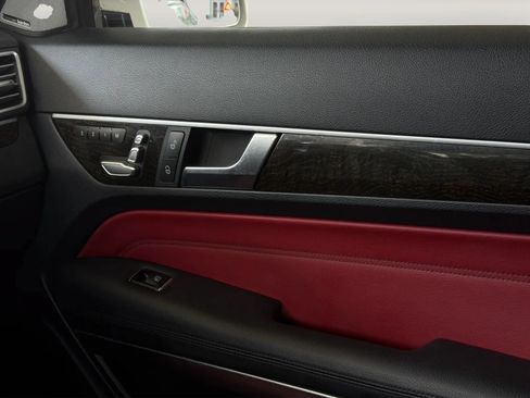 Used 2015 Mercedes-Benz E 400 Coupe image 17