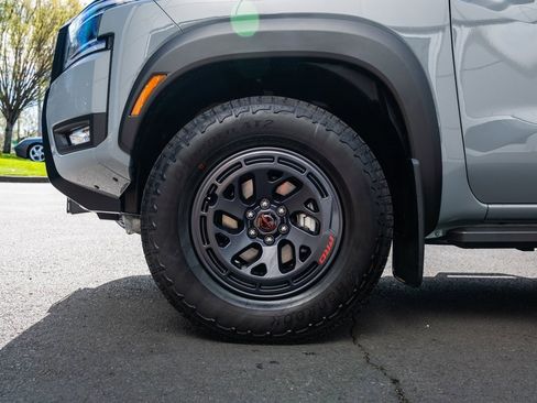 New 2025 Nissan Frontier PRO-4X image 7