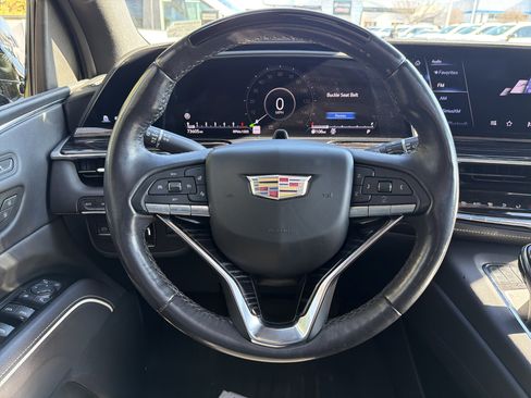 Used 2023 Cadillac Escalade ESV Sport w/ Touring Package image 18