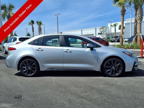 Used 2025 Toyota Corolla SE FWD image 9
