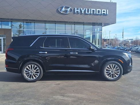 Used 2020 Hyundai Palisade Limited image 2