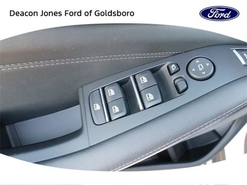 Used 2024 BMW X5 xDrive40i image 18