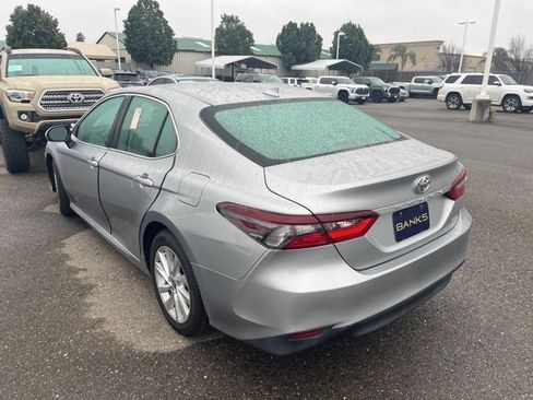 Used 2023 Toyota Camry LE image 7