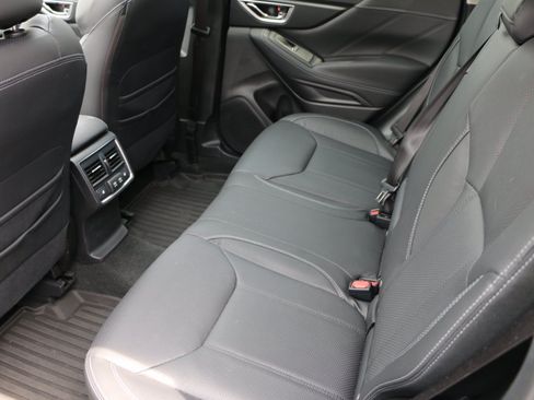 Used 2021 Subaru Forester Touring AWD/4WD image 35