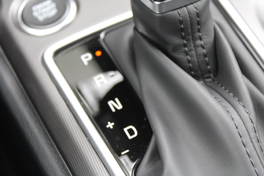 New 2026 Kia Sportage SX FWD image 38