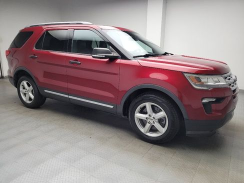 Used 2019 Ford Explorer XLT w/ Equipment Group 202A FWD image 11