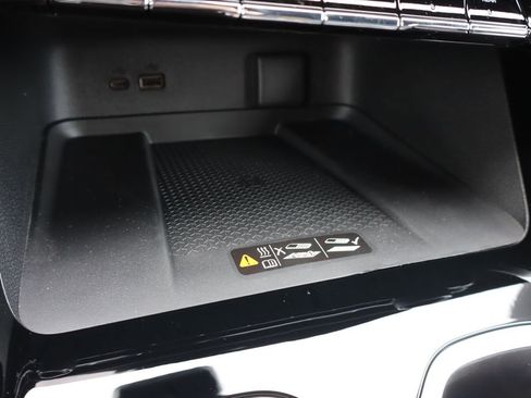 New 2026 Chevrolet Traverse Z71 image 16