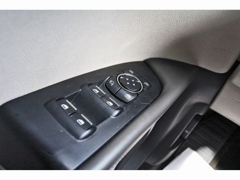 Used 2020 Lincoln Nautilus Reserve image 19