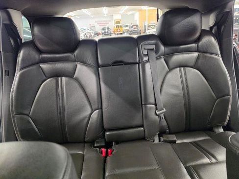 Used 2015 Lincoln MKT AWD image 37