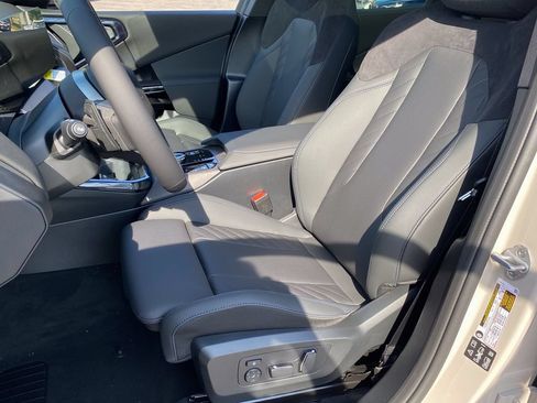 New 2026 BMW X3 xDrive30i w/ Premium Package AWD/4WD image 15