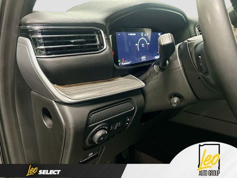 Used 2024 Jeep Wagoneer Series III image 10