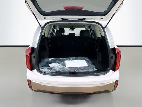 New 2025 Kia Telluride LX image 27