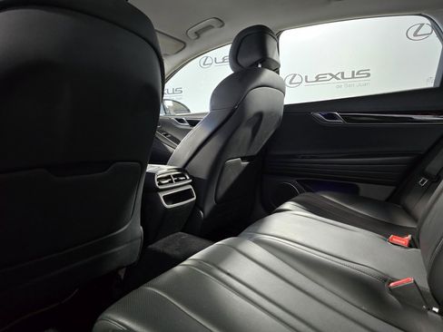 Used 2021 Genesis G80 2.5T image 26