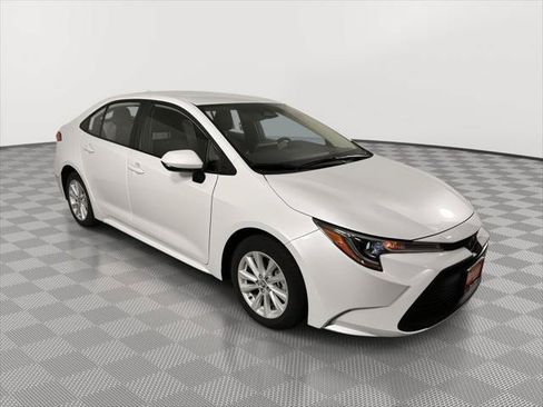 Certified 2026 Toyota Corolla LE w/ LE Premium Package FWD image 1