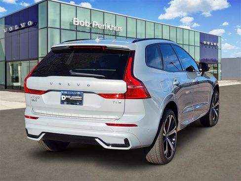 Used 2025 Volvo XC60 T8 Ultra w/ Protection Package Premier image 24