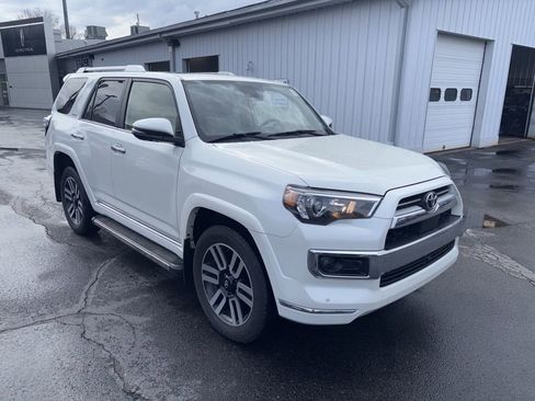 Used 2023 Toyota 4Runner Limited image 6