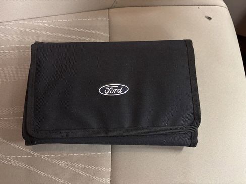 Used 2017 Ford Focus SE image 29