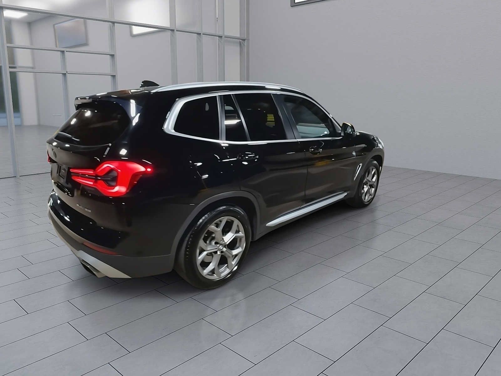 Used 2022 BMW X3 xDrive30i w/ Convenience Package AWD/4WD image 8