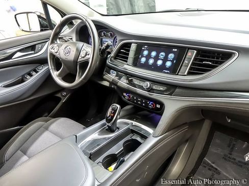 Used 2019 Buick Enclave Preferred FWD image 25
