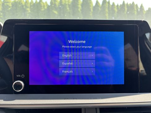 New 2026 Toyota Prius LE FWD image 25