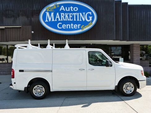 Used 2019 Nissan NV 2500 SL w/ Navigation Package image 4