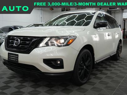 Used 2018 Nissan Pathfinder SL w/ Midnight Edition Package