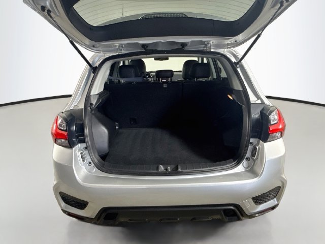 Used 2022 Mitsubishi Outlander Sport SE AWD/4WD image 34