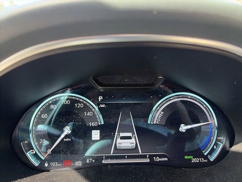 Used 2024 Genesis G80 w/ Prestige Package image 8