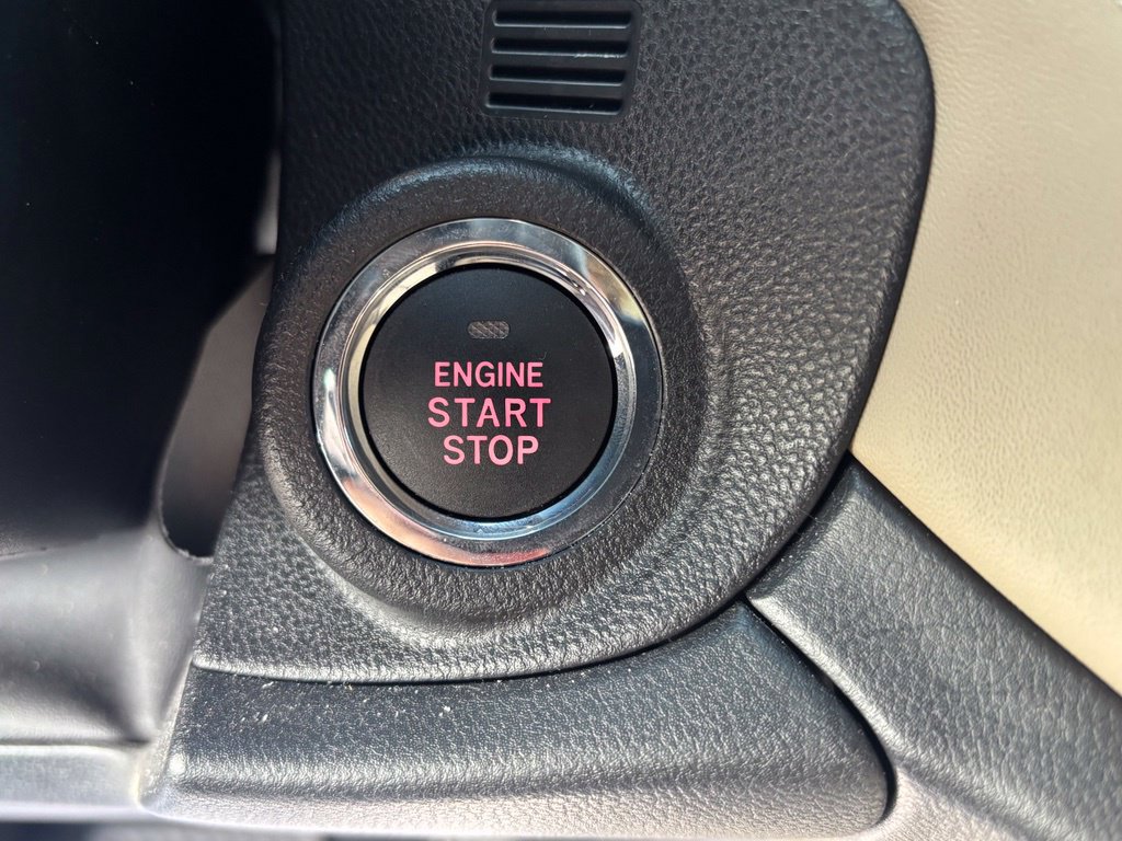 Used 2025 Subaru Legacy Limited AWD/4WD image 29