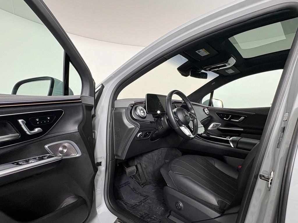 Certified 2023 Mercedes-Benz EQE 350+ 4MATIC SUV image 9